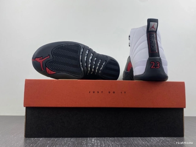 Air CT8013-162 12 Taxi Red Jordan 1002